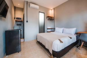 Canggu Apartments 2 - Studio Kitchen Batu Bolong