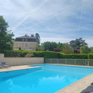 Maisons de vacances 3 bedroom apartment in the grounds of a Chateau : photos des chambres