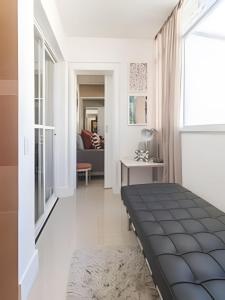 Conforto e Estilo • 3 Quartos em Copacabana