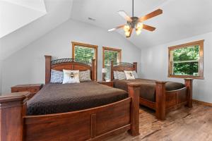 6BD 6BT New Clubhouse indoor pool 1 min to SDC