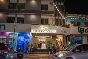 Hotel Rio Dorado - 恩卡纳西翁