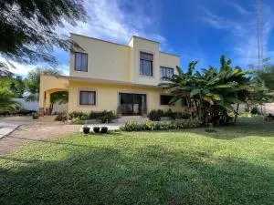 Casa Betel - Чичимила