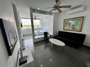 Apartamento en Laguito Ed. Cristoforo 303 ICDI