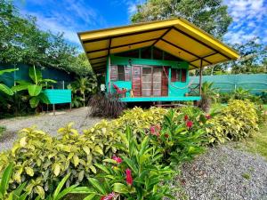 Casita Kreyol Jungle Sanctuary/Walk to Playa Negra, Hone Creek