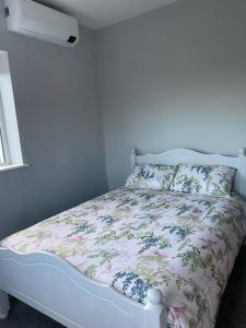 Modern 3 bed country cottage