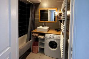 Appartement T2 calme absolu, large terrasse, garage vélo, 5 min océan