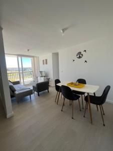Hermoso departamento con 3 dormitorios y estacionamiento