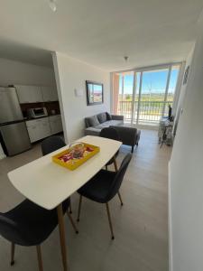 Hermoso departamento con 3 dormitorios y estacionamiento