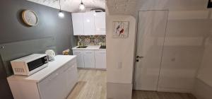 Чорно -білий люкс в центрі