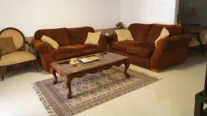 ‘C’ DAZZLING MODERN 2 BDRM APT IN KHALDA Free WIFI - Khildā