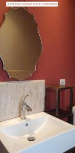 B&B / Chambres d'hotes Le Passage : photos des chambres