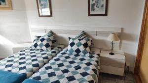 Cozy apartment with first line seaview in perfect location, near the Marina