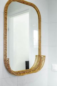 Shiny and relaxing 5th floor apartment