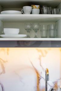 Shiny and relaxing 5th floor apartment