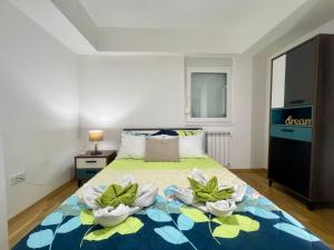 Green Apartment