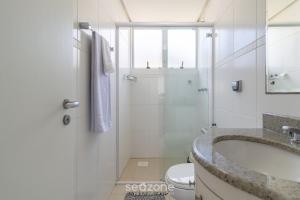 Lindo apto a 3 minutos da praia de Jurerê VMA101