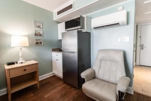 Panoramic Views Oceanfront Tower King Room 2nd Fl