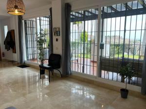 Holiday home with garden and sea view in Calahonda, near Marbella and Malaga