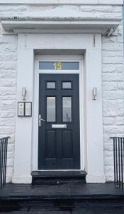 The Hideaway - Apartment 8