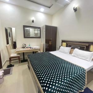 Homestay Comforts 500m from Amritsar Airport