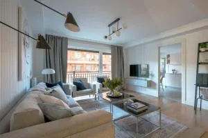 AkomodaT en luminoso y acogedor cercano a la playa y Bilbao - Laukiz