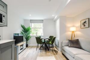 Rock Mill - 2-Bedroom Duplex Apartments