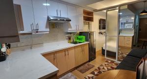 Cozy Condo at Pine Suites Tagaytay with WIFI Netflix & Pool