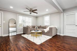 Charming Cottage in Central Location*Near BWI*