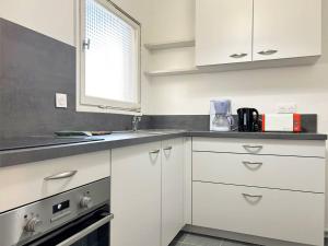 Appartement T2 au cœur de la Favière, terrasse, parking, à 100m de la plage et des commerces - FR-1-251-460