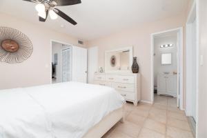 The Retreat 1 - Wilton Manors