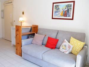 2 Pces, 4 Couchages, Terrasse, Parking, Piscine, Proche Plage et Commerces - Le Lavandou - FR-1-251-558