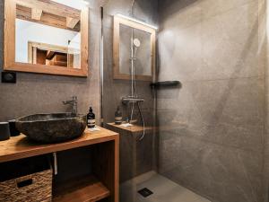 Chalets Chalet Morzine, 6 pieces, 10 personnes - FR-1-754-79 : photos des chambres