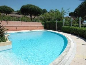 Appartement Vacances - 4 Pers, Piscine, Terrasse, Proche Plage au Lavandou - FR-1-251-556