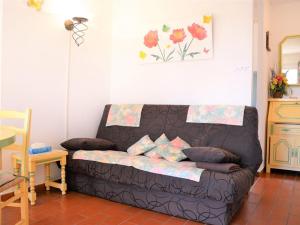 Appartements Appartement 2P avec terrasse, jardin et piscine - Le Lavandou, 4 couchages, parking inclus - FR-1-251-573 : photos des chambres