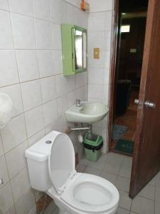 Nellies Tourist Inn- Port Barton