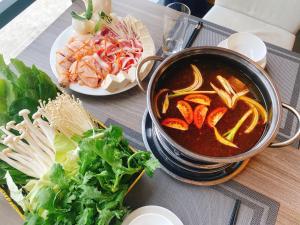 Khách Sạn X2 Việt Trì