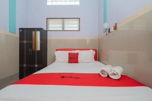 RedDoorz Syariah near Alun-Alun Bojonegoro