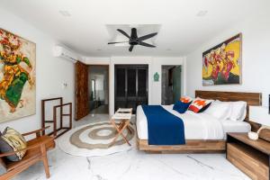 Luxury Blue Coco Sea View Villa - 4x4 SUV included