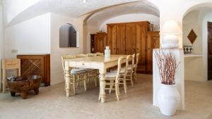 VILLA ANGA 10&1, Emma Villas