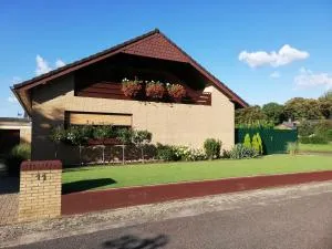 Ferienwohnung / Monteurswohnung in ruhiger Waldlage - Netterden