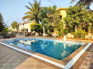 2bhk Apartment with 1900sq ft Private Terrace in Lonavala