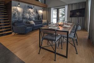 Wonder Home - Apartamenty Karpatia Resort tuż przy stoku i blisko szlaków turystycznych