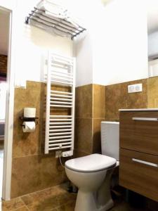Appartements Domaine de La Barde apartments in the old walnut mill and forge : photos des chambres