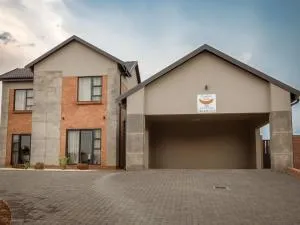 Highland Gate Dullstroom by Cloete's Nest - Goedewill