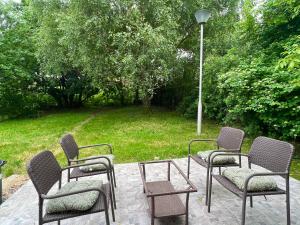 Blue Coral F3 3 Bedroom and Living room House with garden