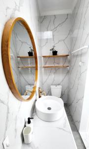 Villa Pasa - Minimalist Villa with Rooftop