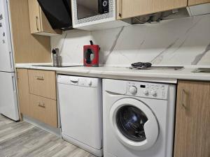 1A113 Moderno 3 dormitorios by R2R Consulting