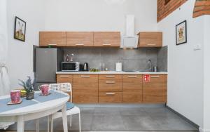 Plac Nowy Apartments - The Heart of Jewish Quarter - by Upstairs