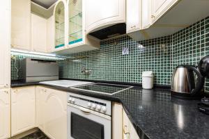 A Nostalgic Getaway in Plovdivs Historic Quarter by Flat Mаnager