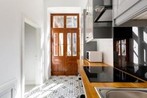 Vintage Vibe: Your Central City Escape